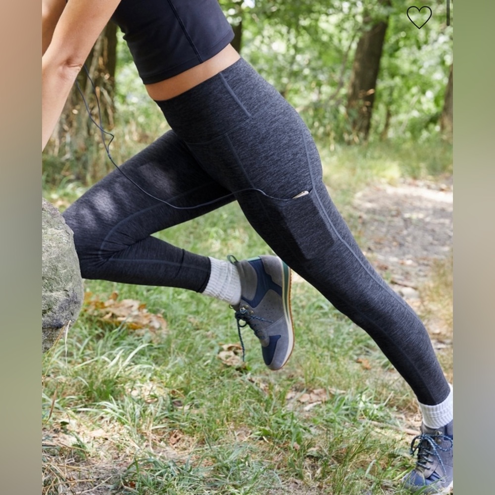 American Eagle The Everything Pocket Leggings Size M